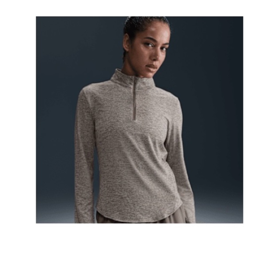 Nike Swift 1/4 zip top